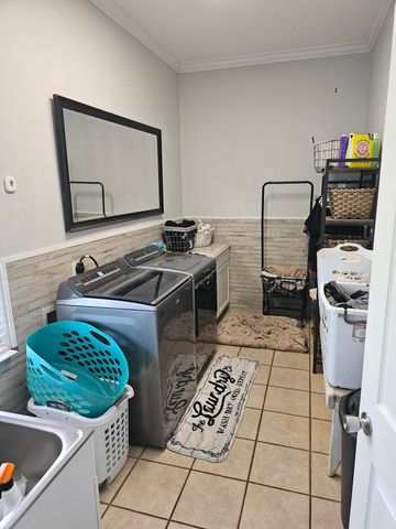 75 Evergreen Parkway, Defuniak Springs, FL 32435