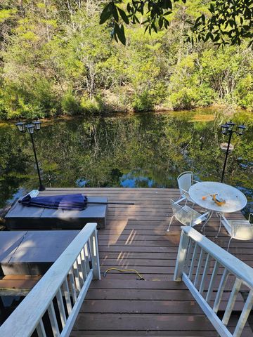 75 Evergreen Parkway, Defuniak Springs, FL 32435