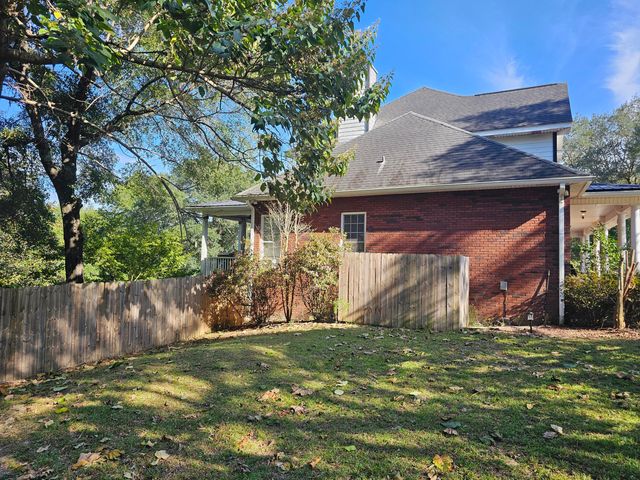 75 Evergreen Parkway, Defuniak Springs, FL 32435