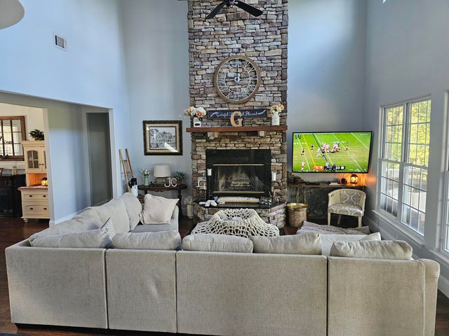 75 Evergreen Parkway, Defuniak Springs, FL 32435