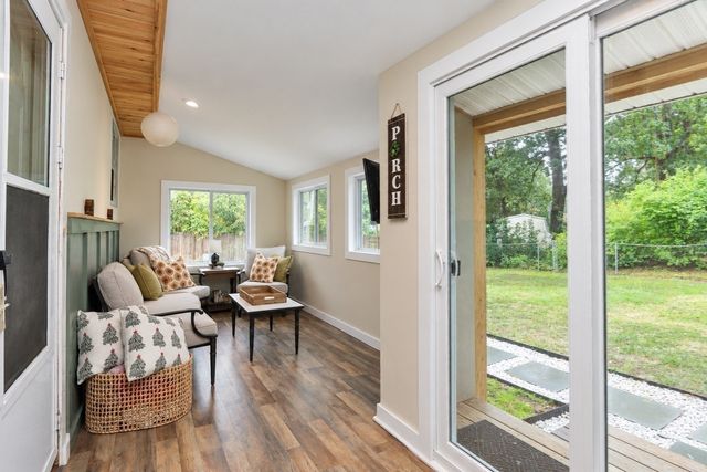 234 Carver St, Springfield, MA 01108