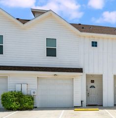 15126 Boca Grandi Dr, Corpus Christi, TX 78418