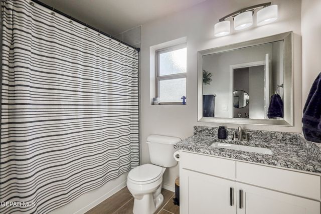 13652 Lago Vista Avenue, Horizon City, TX 79928