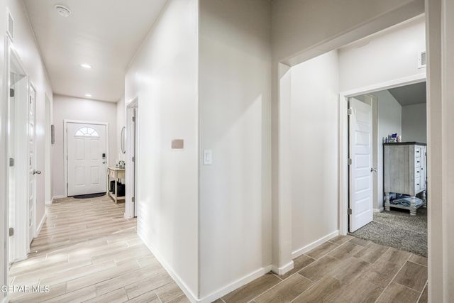 13652 Lago Vista Avenue, Horizon City, TX 79928