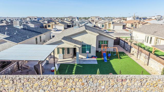 13652 Lago Vista Avenue, Horizon City, TX 79928