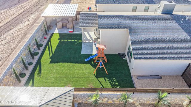 13652 Lago Vista Avenue, Horizon City, TX 79928