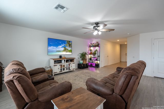 13255 Faxon Pass, San Antonio, TX 78221