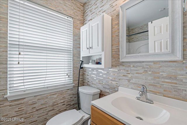 1 Taft St Unit 107, Beaufort, SC 29902