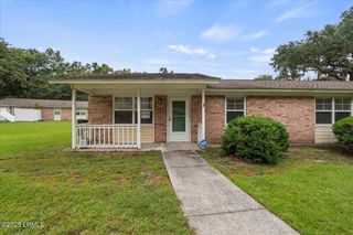 1 Taft St Unit 107, Beaufort, SC 29902