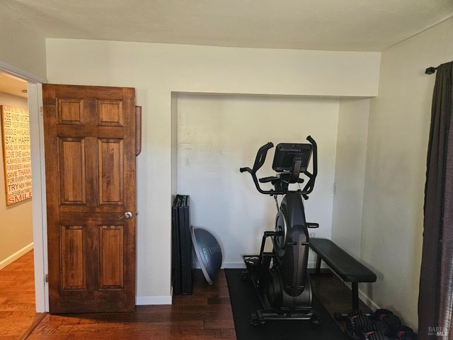 354 Wikiup Dr, Santa Rosa, CA 95403