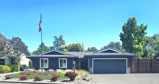 354 Wikiup Dr, Santa Rosa, CA 95403
