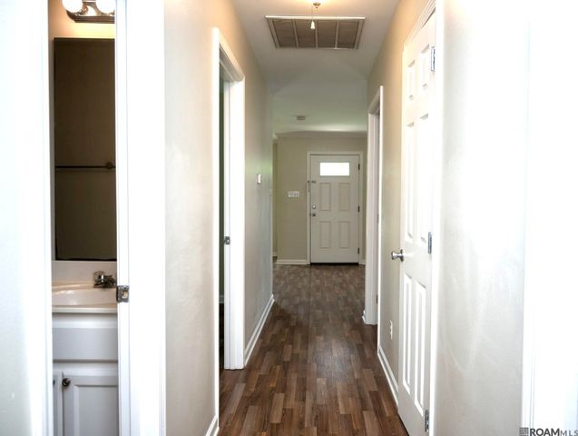 403 Railroad Ave, New Roads, LA 70760
