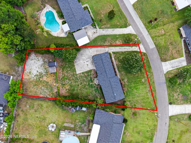 717 ESTATES COVE Road, Jacksonville, FL 32221