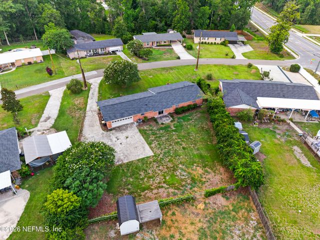 717 ESTATES COVE Road, Jacksonville, FL 32221