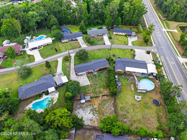 717 ESTATES COVE Road, Jacksonville, FL 32221