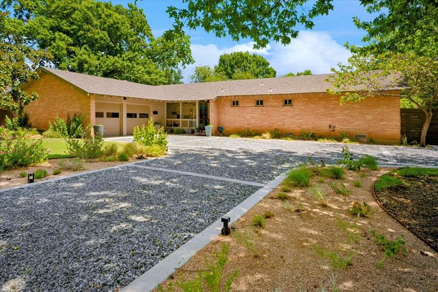 10816 Pinocchio Drive, Dallas, TX 75229