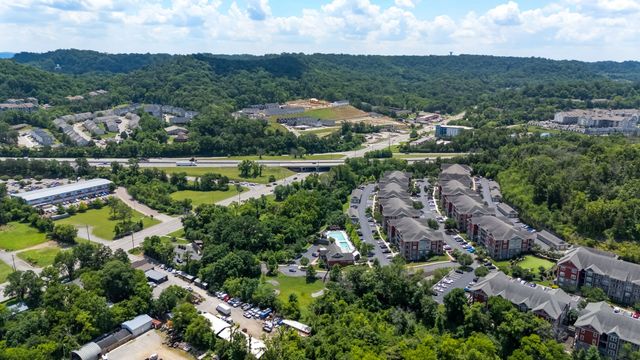 655 Old Hickory Blvd, Nashville, TN 37209
