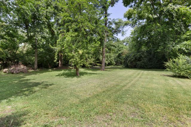 655 Old Hickory Blvd, Nashville, TN 37209