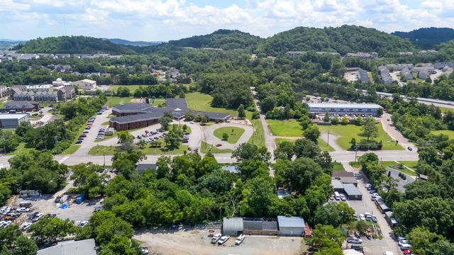 655 Old Hickory Blvd, Nashville, TN 37209