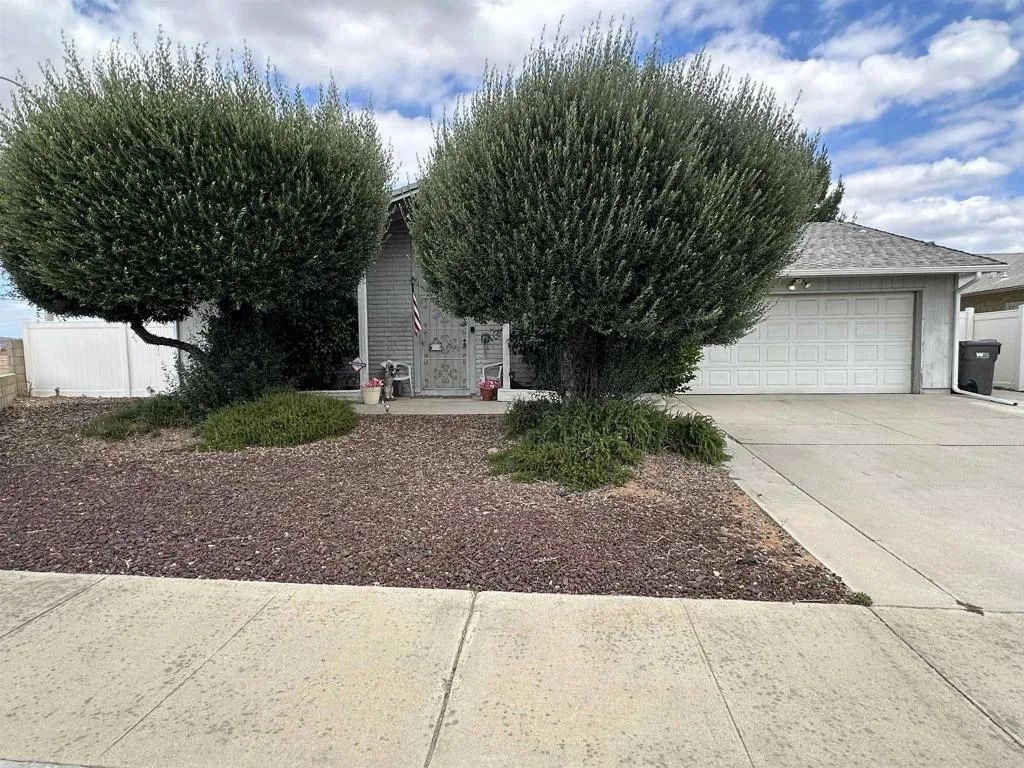 27012 Bottlebrush Lane, Menifee, CA 92586
