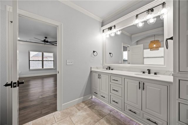 502 SW Ramsey Lane, Bentonville, AR 72712