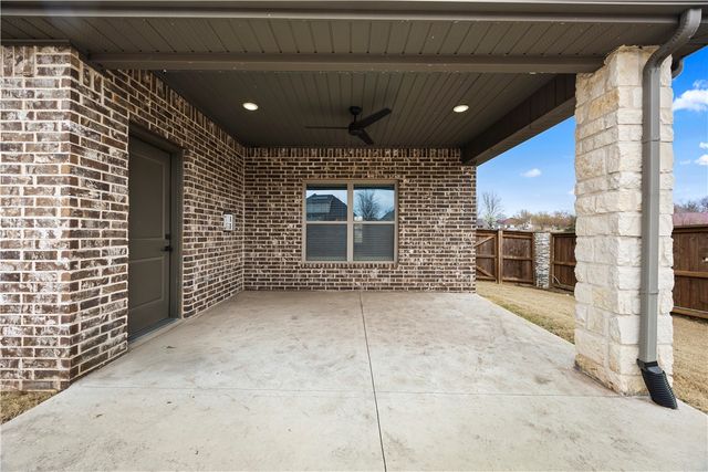 502 SW Ramsey Lane, Bentonville, AR 72712