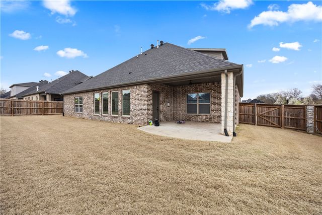 502 SW Ramsey Lane, Bentonville, AR 72712