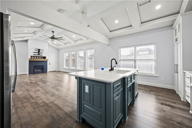 502 SW Ramsey Lane, Bentonville, AR 72712