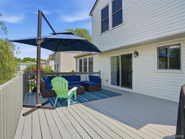 6449 Cranberry Drive, Holly, MI 48442