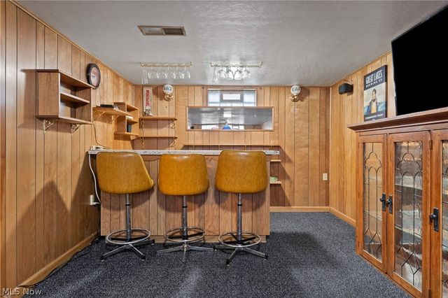 4718 Southwood Drive, Brooklyn, OH 44144