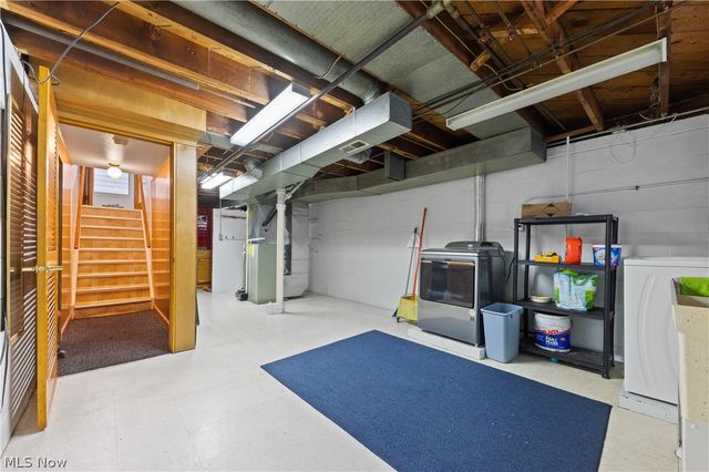 4718 Southwood Drive, Brooklyn, OH 44144