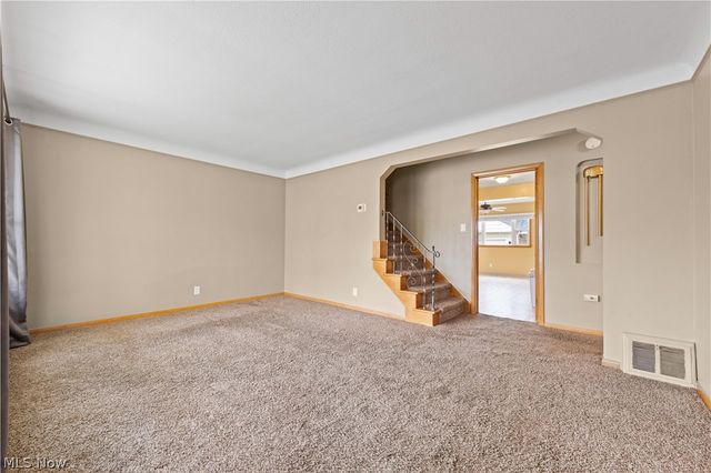 4718 Southwood Drive, Brooklyn, OH 44144