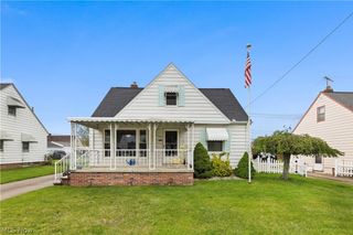 4718 Southwood Drive, Brooklyn, OH 44144