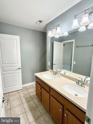 608 EMPIRE DR, Downingtown, PA 19335