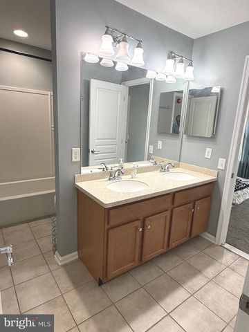 608 EMPIRE DR, Downingtown, PA 19335