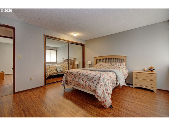 4613 E 18TH St 28, Vancouver, WA 98661