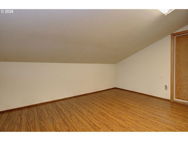 4613 E 18TH St 28, Vancouver, WA 98661