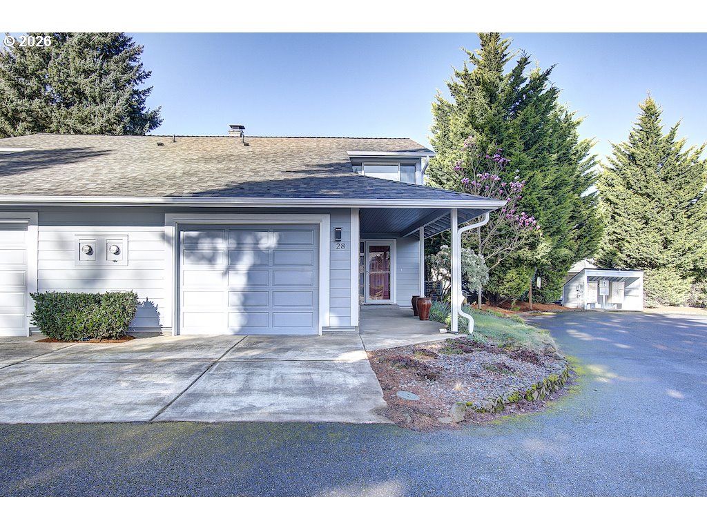 4613 E 18TH St 28, Vancouver, WA 98661