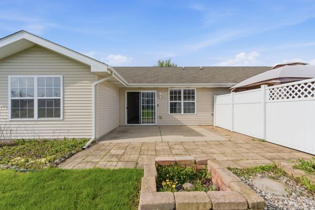 1257 W 84th Lane, Merrillville, IN 46410