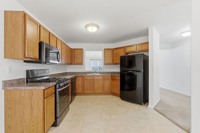 1257 W 84th Lane, Merrillville, IN 46410