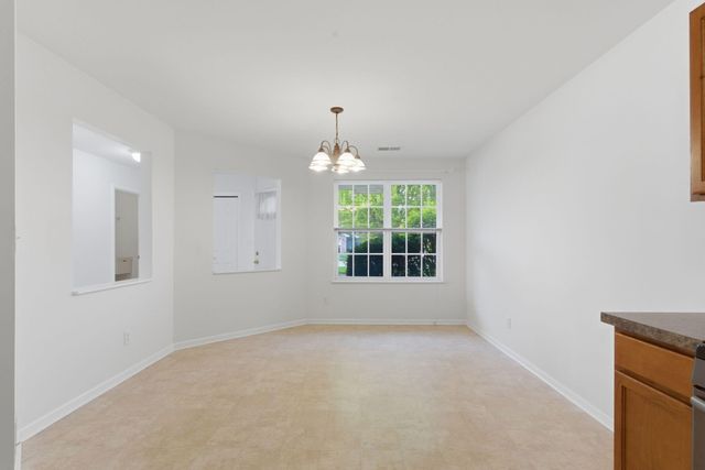 1257 W 84th Lane, Merrillville, IN 46410