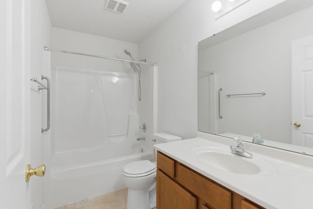 1257 W 84th Lane, Merrillville, IN 46410