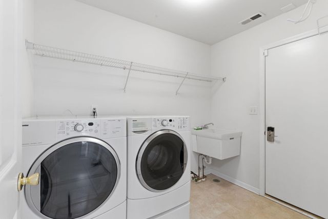 1257 W 84th Lane, Merrillville, IN 46410