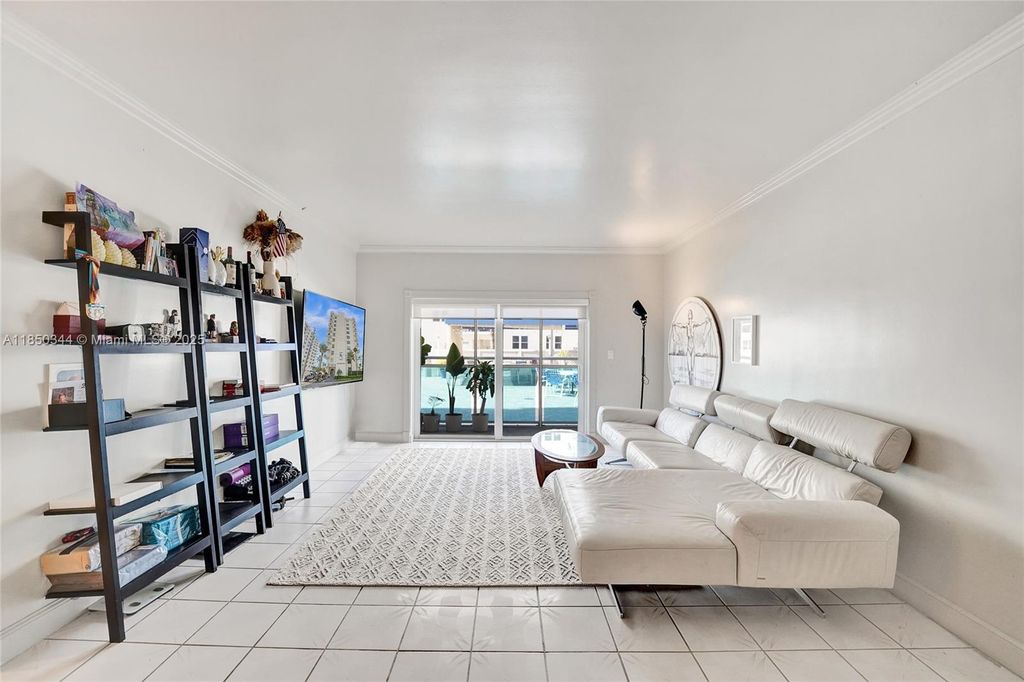 1701 S Ocean Dr 105, Hollywood, FL 33019
