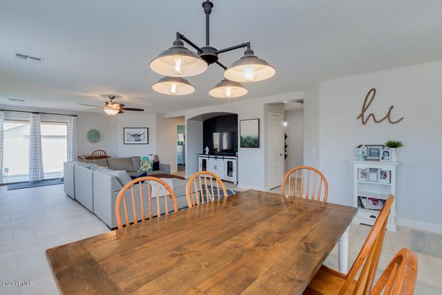 3868 W Carlos Lane, San Tan Valley, AZ 85143