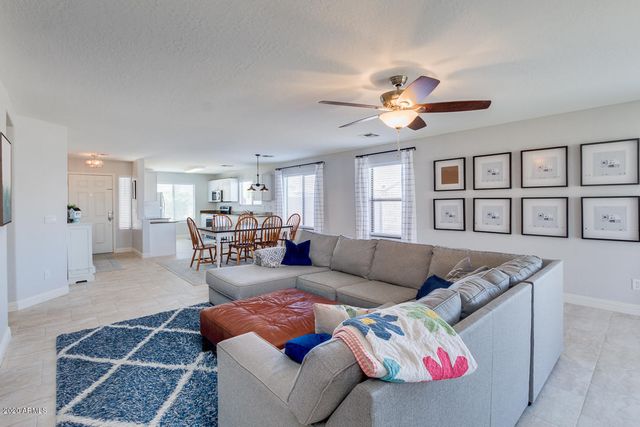 3868 W Carlos Lane, San Tan Valley, AZ 85143