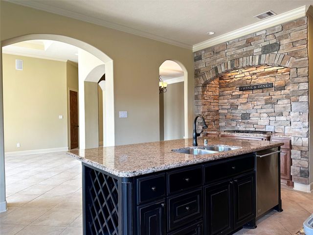 617 Constellation Boulevard, League City, TX 77573