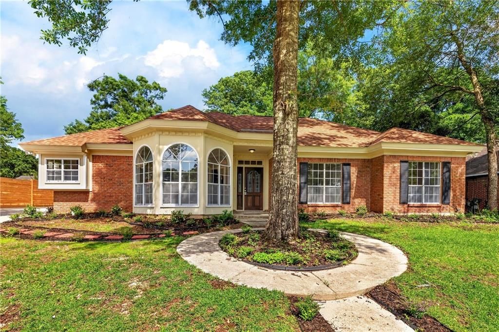 1345 Wellsley Court, Mobile, AL 36695 — exterior