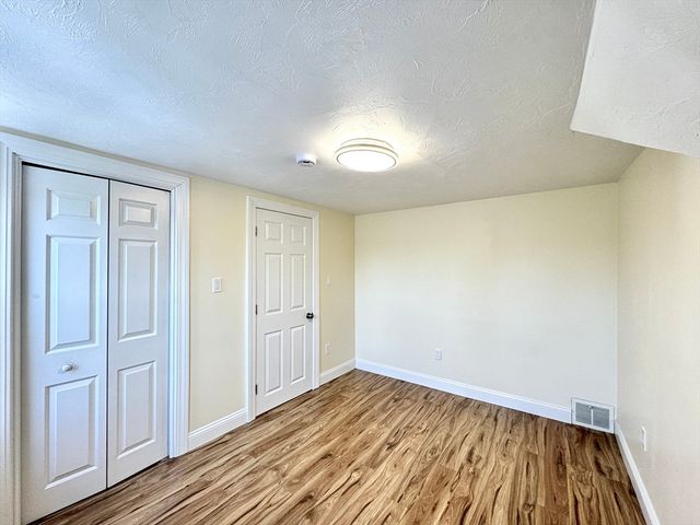 9 Westford St, Quincy, MA 02169