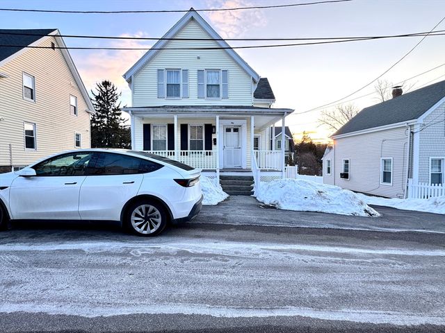 9 Westford St, Quincy, MA 02169